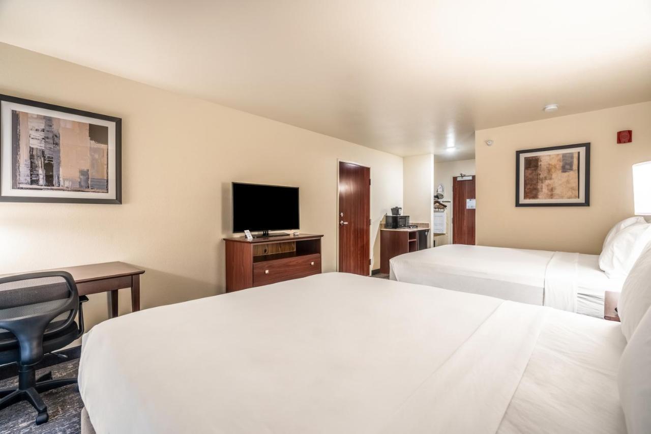 Cobblestone Inn & Suites - Kermit Eksteriør billede